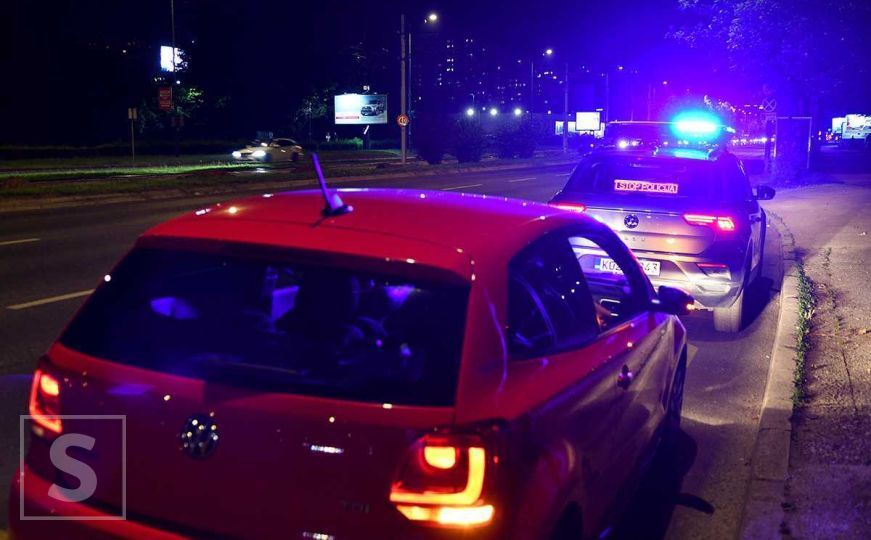 Kontrola kod Sarajeva: Ostao bez Audija zbog 800 KM neplaćenih kazni