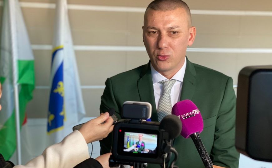 Šefik Husić izabran za predsjednika SDA Tuzla