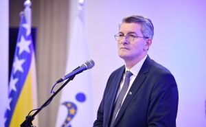 Mehmedović predstavio stranku Naprijed: "Cilj nam je izgraditi bosanski identitet"