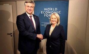 Borjana Krišto se u Davosu sastala s Plenkovićem