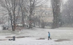 Prognoza za BiH do 2. februara: Meteorolozi najavili pad temperature do -12°C, snijeg i kišu
