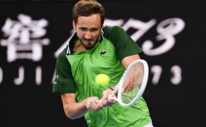 Spektakularni preokret: Medvedev se plasirao u finale Australian Opena nakon borbe s Zverevom