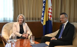Krišto i Szijjarto na sastanku u Sarajevu: "Očekujemo tačan datum otvaranja pregovora tokom marta"