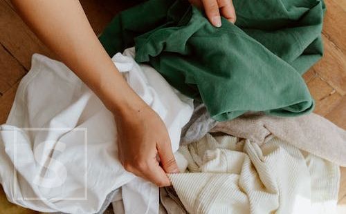 Znate li kako očistiti mrlje od masnoće s odjeće? Isprobajte jednostavan i brz način