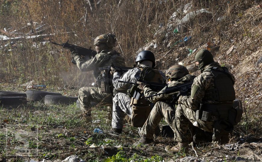 Dramatično upozorenje Ukrajinaca: "Neprijatelj gomila snage... Napadaju svaki dan"