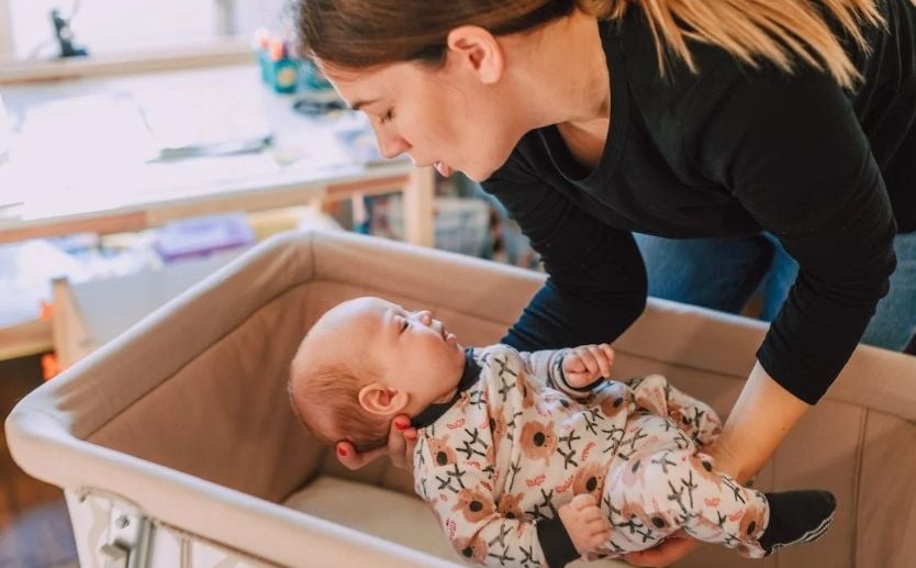 Deset pravila za prvu posjetu bebi: Šta mame ne kažu, ali žele da znate