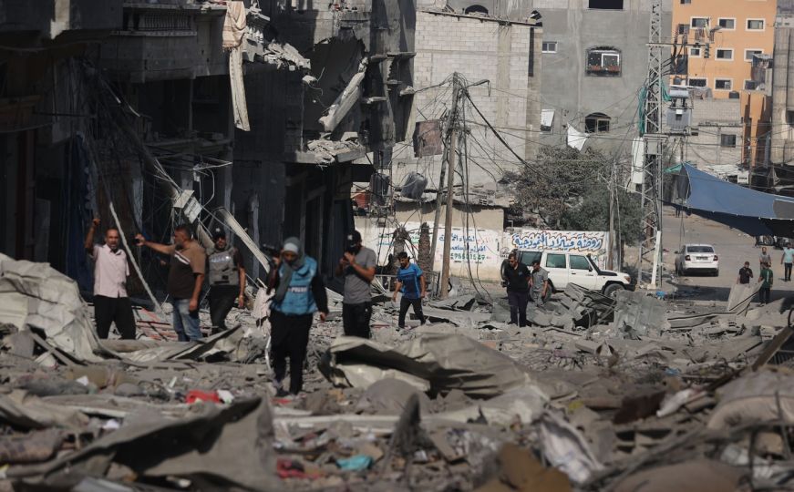 BH novinari poslali poziv: Paljenje svijeća i odavanje počasti kolegama ubijenim u Pojasu Gaze