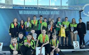 Fenomenalni rezultati PK Sport time: Plivači na takmičenju osvojili više od 100 medalja