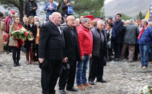Antifašisti posjetili Partizansko groblje u Mostaru pod pratnjom policije