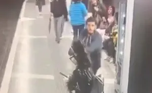 Šokantan trenutak u Barceloni: Manijak napadao žene, kamere sve snimile