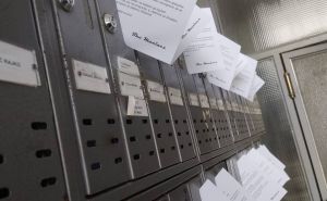 Jeste li dobili poziv Manijaka? Navijači FK Željezničar podijelili desetak hiljada letaka u Sarajevu