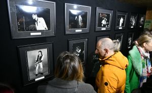 Otvorena izložba: Milomir Kovačević Strašni predstavio fotografije muzičkih ikona 80-ih
