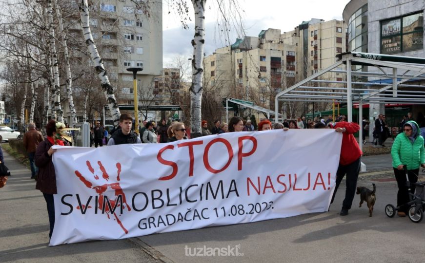 Novi protesti u Tuzli nakon ubistva Amre Kahrimanović: "Nećemo stati nikada"
