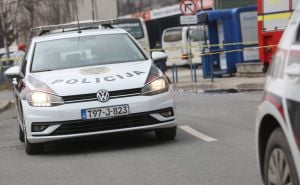 Opljačkana prodavnica u Sarajevu: Radnici prijetio nožem, policija traga za lopovom