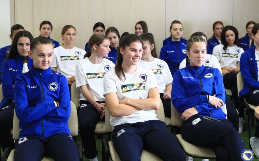 Ženska U-17 reprezentacija BiH spremna za izazove pred kvalifikacije za Euro 2024