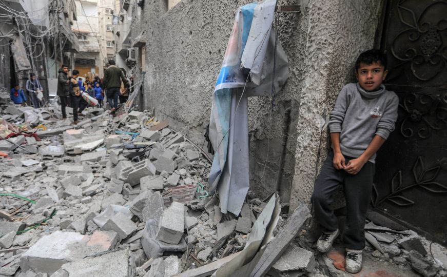 Zločini protiv čovječnosti u Gazi: Izraelski napadi odnose 30.000 civilnih života