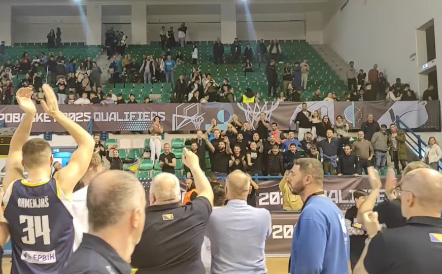 Pogledajte kako su košarkaši BiH proslavili veliku pobjedu sa svojim vjernim navijačima