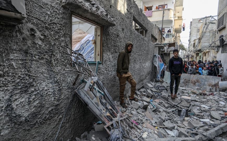 Izraelske snage ubile 104, a ranile 706  Palestinaca u redu za humanitarnu pomoć