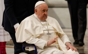 Morbidno: Sveštenici poželjeli papi Franji smrt
