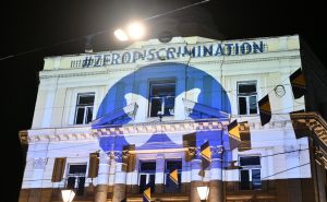 Obilježen Dan nulte diskriminacije u Sarajevu: Obasjana zgrada iznad Vječne vatre