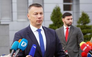Od Schmidta zatražena smjena ministra Nenada Nešića: "Treba biti krivično procesuiran"