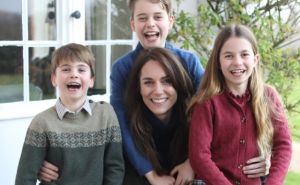 Kate uputila izvinjenje zbog zabune oko njene fotografije, objasnila šta je u pitanju