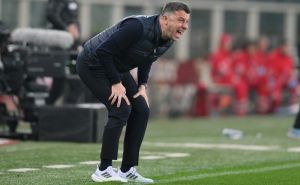 Trener iz Serie A dobio otkaz dan nakon što je protivničkog igrača udario glavom