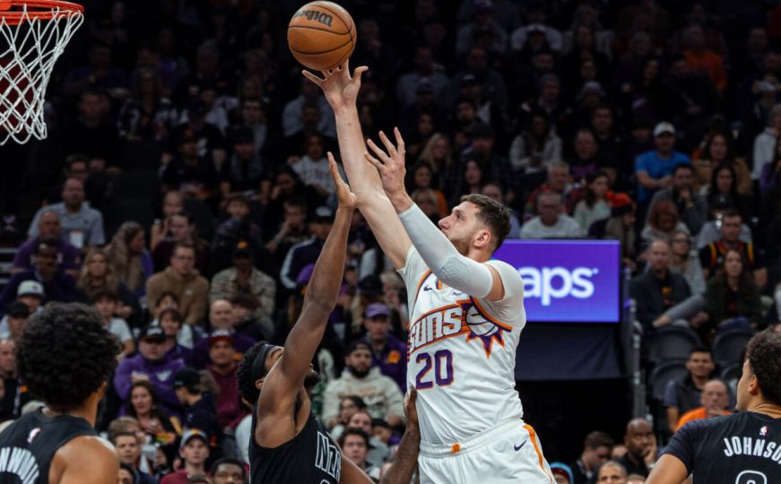 NBA: Jusuf Nurkić dominirao pod košem, ali Phoenix opet izgubio
