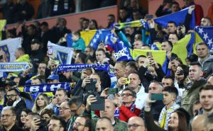 Stadion u Zenici ispunjen do posljednjeg mjesta: Bilinim poljem odjekuje 'savez napolje'