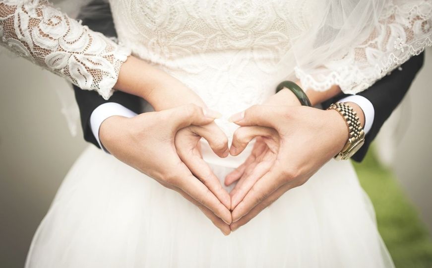 Pet stvari koje vam se mogu dogoditi u braku nakon četrdesete: Saznajte na vrijeme