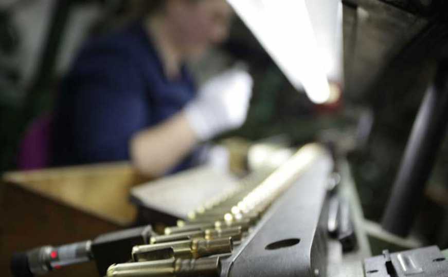 Bh. namjenska industrija 'cvjeta': Nastavljen rast izvoza oružja i municije iz BiH
