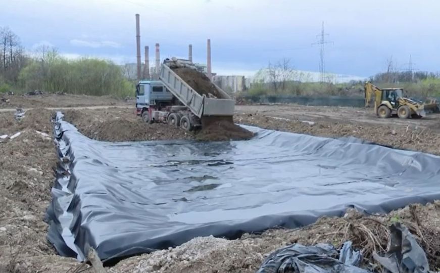 Rješava se veliki problem: Počelo uklanjanje opasnog otpada u blizini velikog grada u BiH
