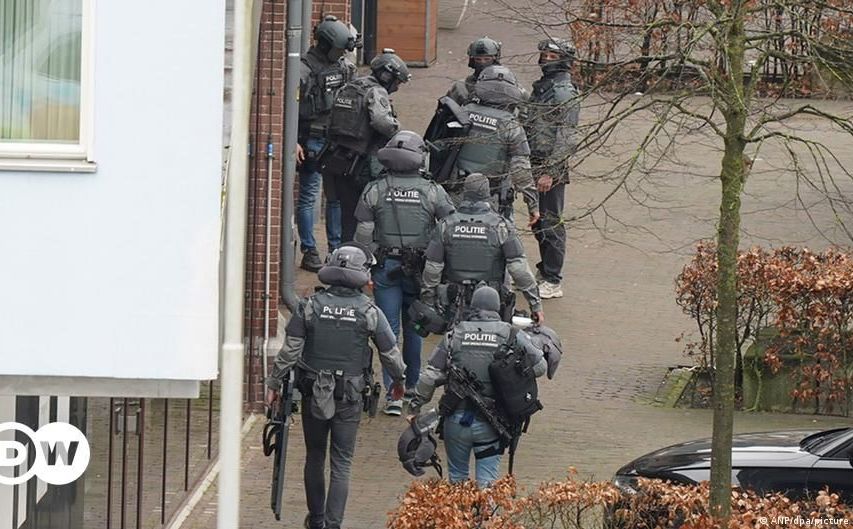 Uhapšena osoba koja je u nizozemskom kafiću držala taoce