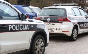Teška saobraćajna nesreća kod Sarajeva: Pet osoba povrijeđeno, putnik zadržan na KCUS-u