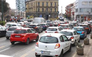Informacija za vozače: Od danas nije obavezno posjedovanje zimske opreme na putevima u BiH