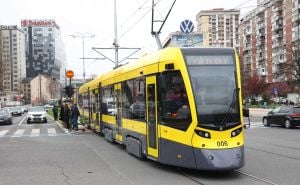 Tuga i sramota: Novi sarajevski tramvaji već na meti vandala