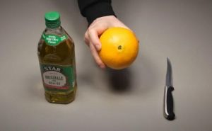 Genijalan trik: Sve što vam treba su narandža, nož i maslinovo ulje