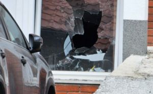 Novi detalji: Oglasila se policija o bačenoj bombi na kuću Irfana Čengića