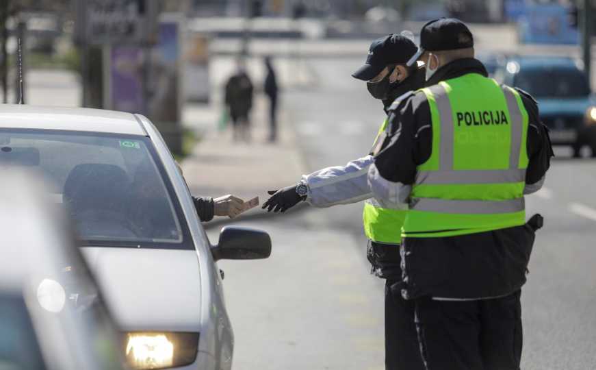 Sarajevska policija oduzela još tri automobila, ukupan iznos neplaćenih kazni skoro 15.000 KM