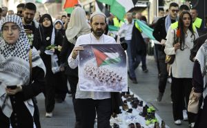 "Jučer Srebrenica, danas Gaza": U Sarajevu održana mirna protestna šetnja za Palestinu