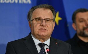 Nermin Nikšić čestitao građanima 6. april: Sarajevo će biti, sve drugo će proći