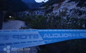 Drama kod Mostara: Došlo do velikog odrona, tri automobila propala u jezero
