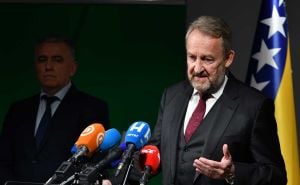 Bakir Izetbegović: "Ovo su razlozi zbog kojih neću prihvatiti poziv Elmedina Konakovića"