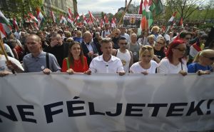 Njemački medij piše o partneru Milorada Dodika: Najmasovnije demonstracije protiv Orbana do sada