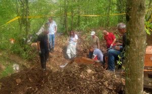 Ekshumacija u Prijedoru: Pronađeni posmrtni ostaci najmanje četiri osobe