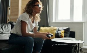 Zbog izlaska ove video-igre mnogi uzimaju godišnje odmore i bolovanja