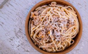 Sjajan recept za porodicu: Napravite špagete bolonjez sa jednim tajnim sastojkom