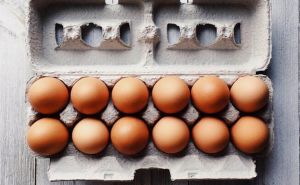U Njemačkoj nestašica smeđih jaja: Znate li koja je razlika između svijetlih, tamnijih i šarenih?