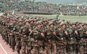 Godišnjica formiranja Armije RBiH: Od branitelja u patikama do moćne vojne sile