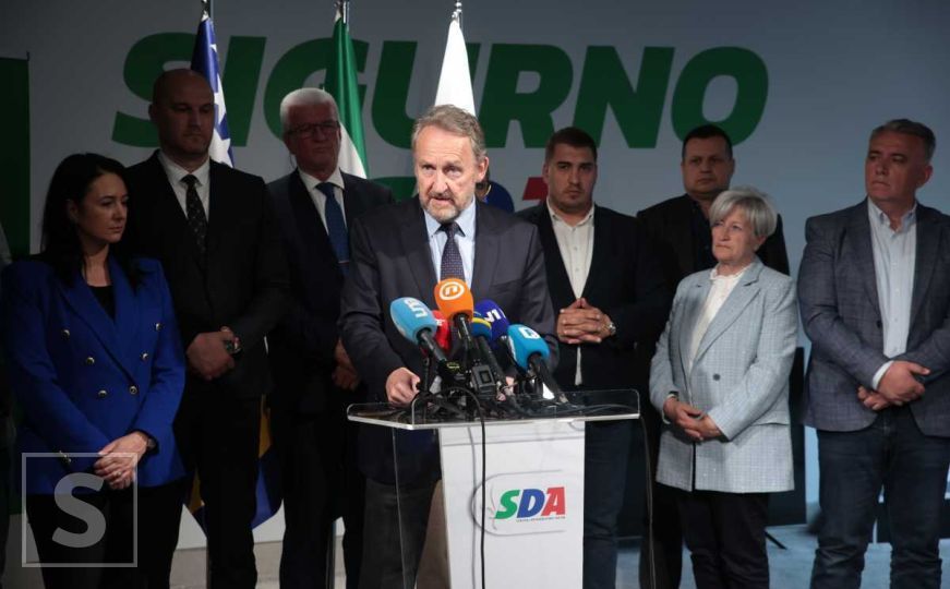 SDA usvojila 13 zaključaka: "Pozivamo Trojku da prestanu gaziti dostojanstvo bošnjačkog naroda"